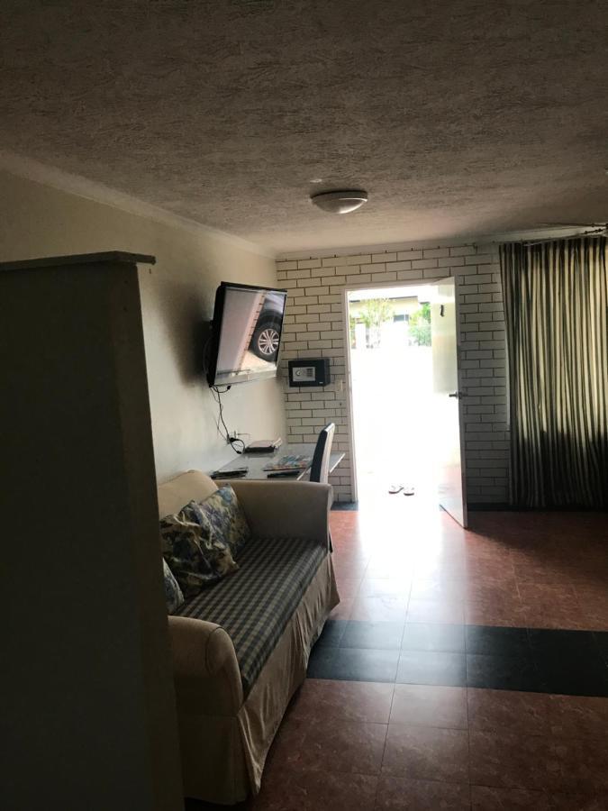 Queenslander Motel 黄金海岸 外观 照片